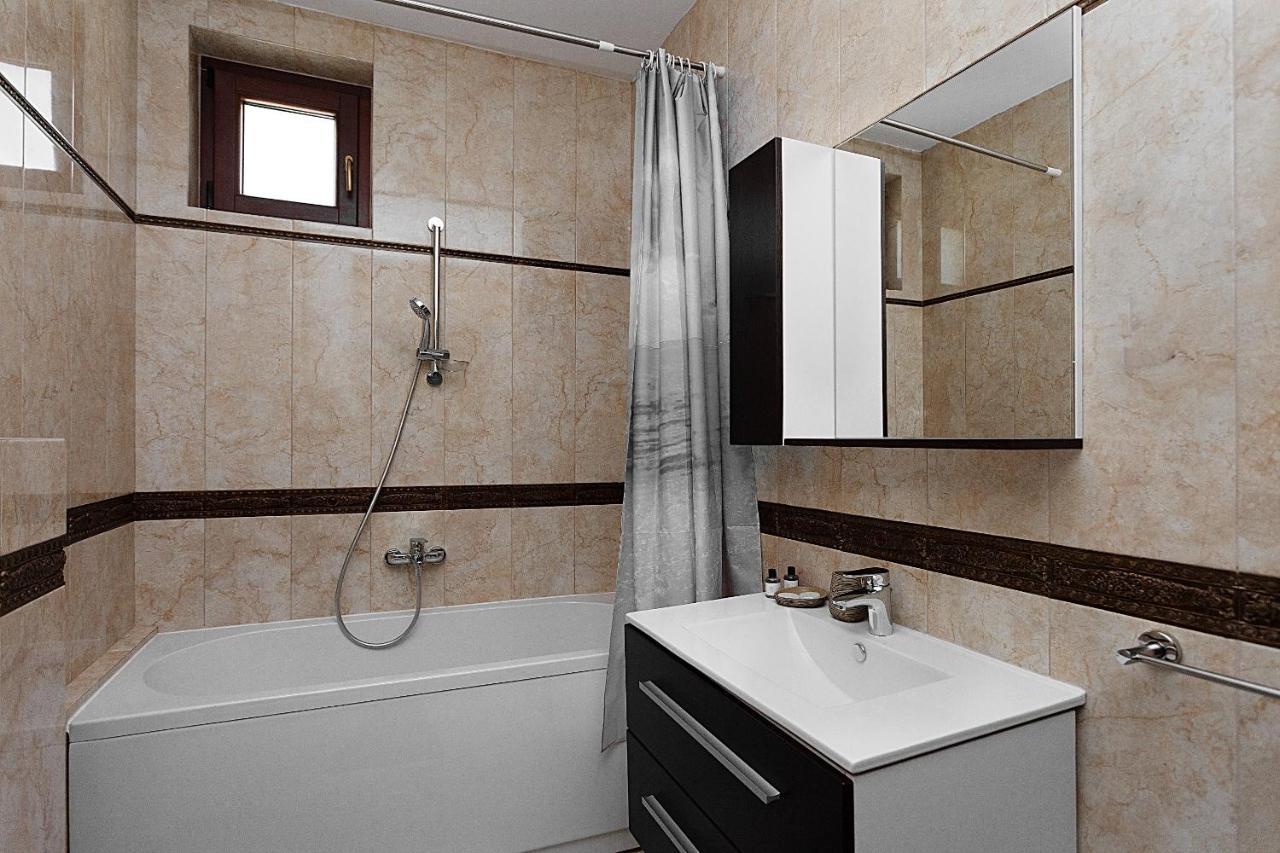 Three Bedroom Spacious Apartment Anatolia Budva Exteriör bild