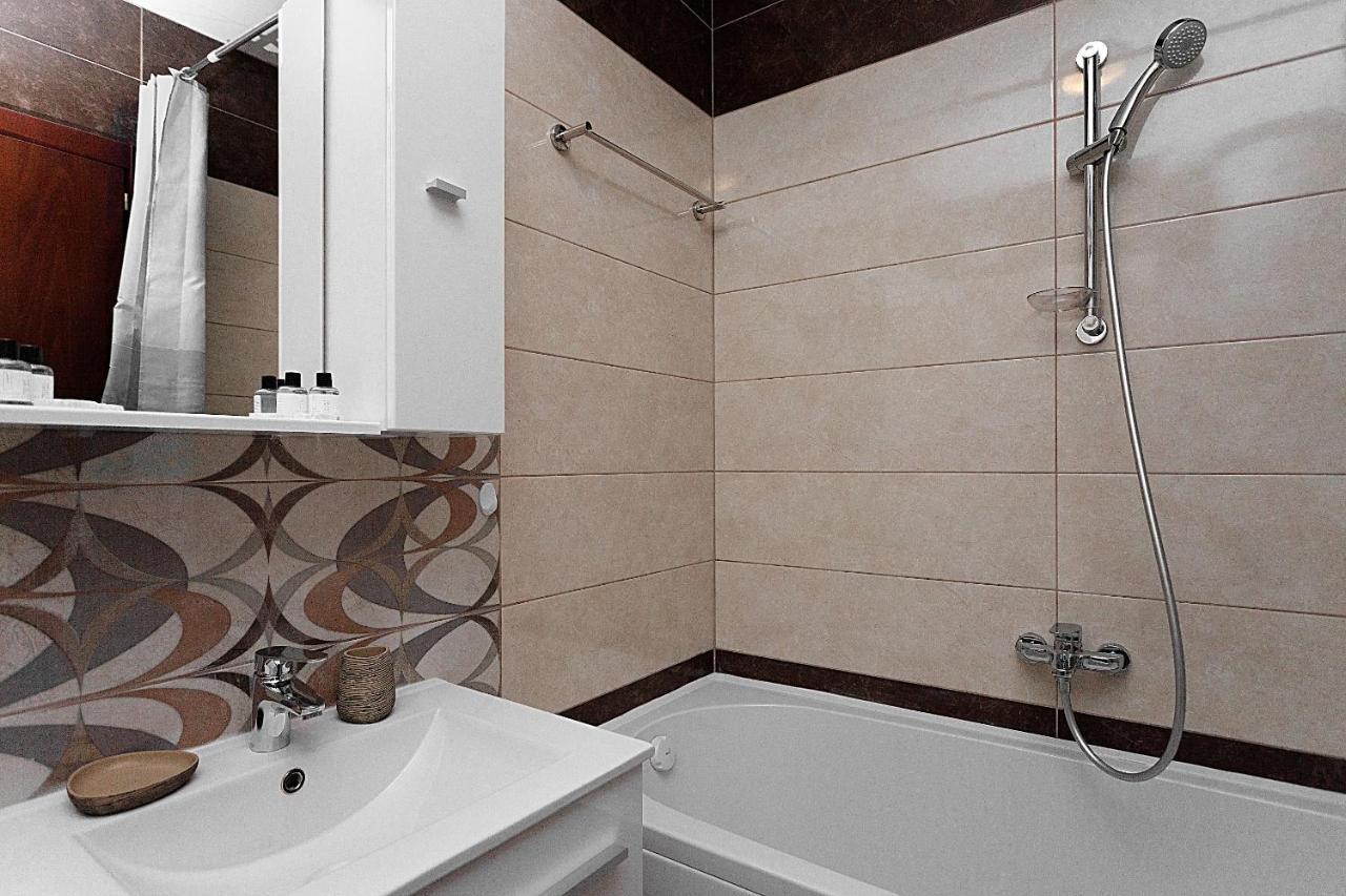 Three Bedroom Spacious Apartment Anatolia Budva Exteriör bild