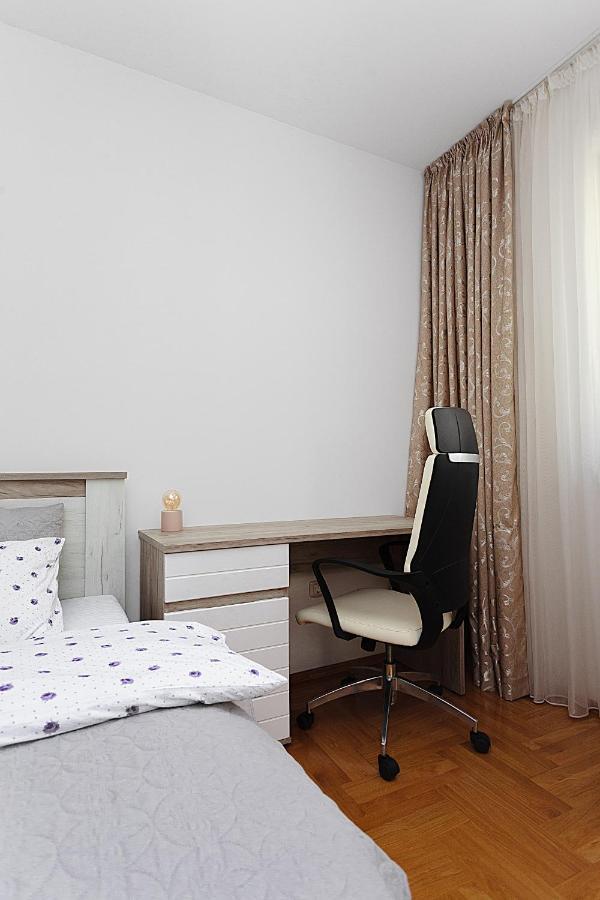 Three Bedroom Spacious Apartment Anatolia Budva Exteriör bild